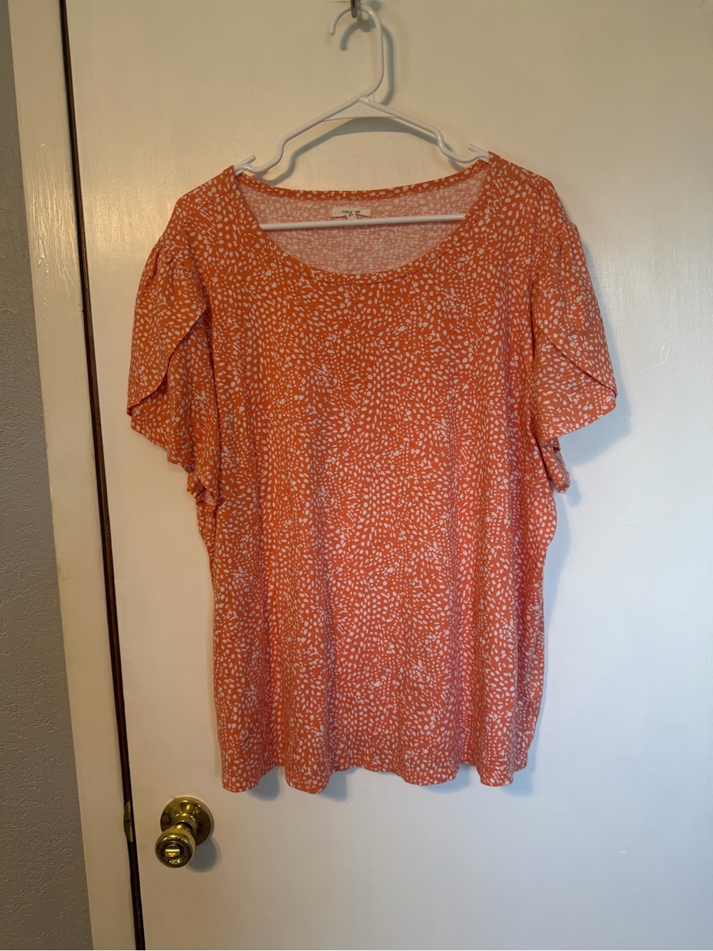 Maurices Orange White Speckled Short Sleeve Tee